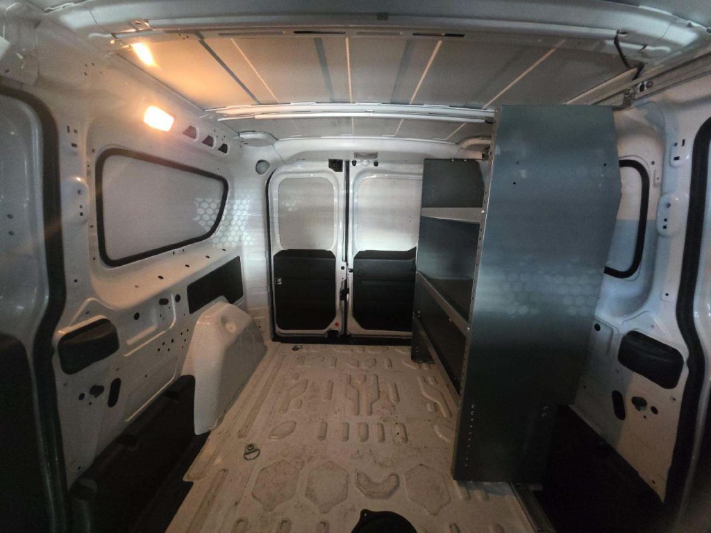 Used 2022 RAM ProMaster City Tradesman FWD image 5