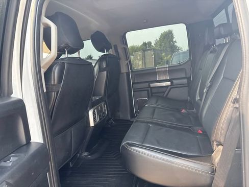 Used 2017 Ford F250 Lariat w/ Lariat Value Package AWD/4WD image 18