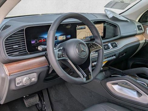 New 2026 Mercedes-Benz GLE 350 4MATIC image 3