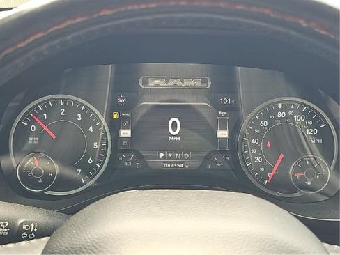 Used 2020 RAM 1500 Laramie AWD/4WD image 7