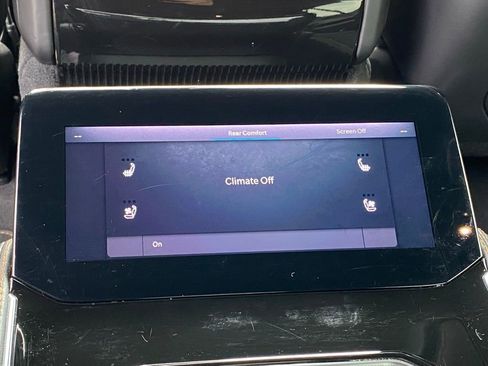 Used 2024 Jeep Grand Wagoneer L Series III image 32