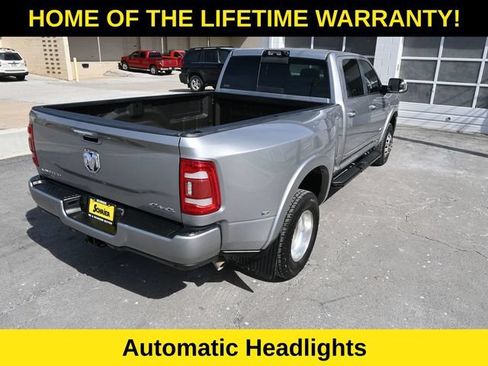 Used 2022 RAM 3500 Limited AWD/4WD image 29