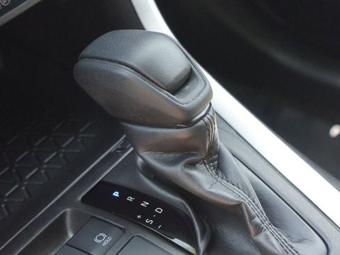 Used 2024 Toyota RAV4 XLE image 10