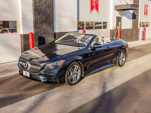Used 2018 Mercedes-Benz S 560 Cabriolet image 36