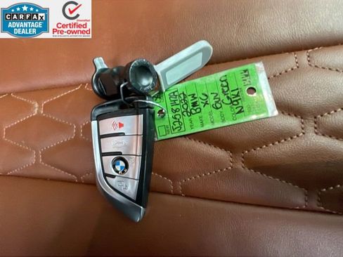 Used 2022 BMW X6 M50i w/ Executive Package image 44