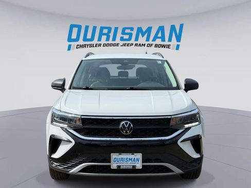 Used 2024 Volkswagen Taos S image 6