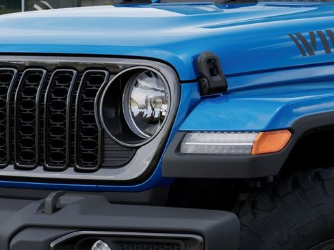 New 2026 Jeep Gladiator Sport AWD/4WD image 36