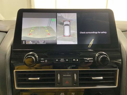 Used 2023 Nissan Armada Platinum w/ Captain's Chairs Package image 16