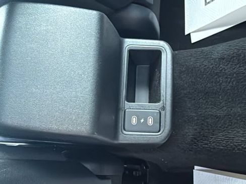Used 2025 Kia K4 FWD image 25