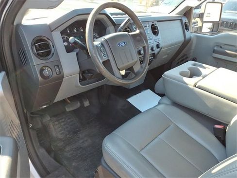 Used 2012 Ford F450 XL w/ XL Value Pkg image 15