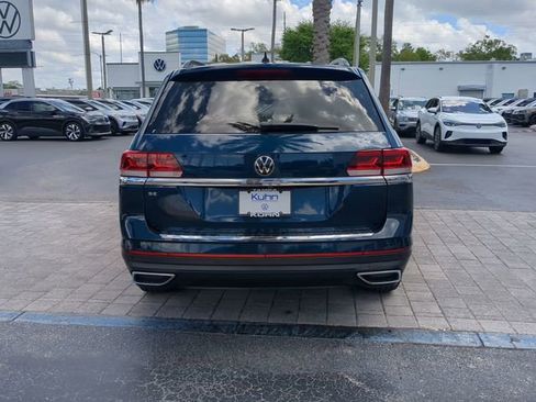Certified 2023 Volkswagen Atlas SE w/ Panoramic Sunroof Package image 5