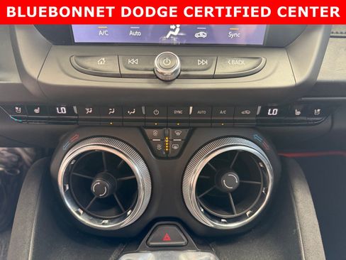 Used 2019 Chevrolet Camaro SS RWD image 17