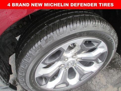 Used 2024 RAM 1500 Limited image 3