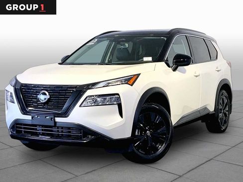 Used 2023 Nissan Rogue SV w/ SV Premium B Package AWD/4WD image 1