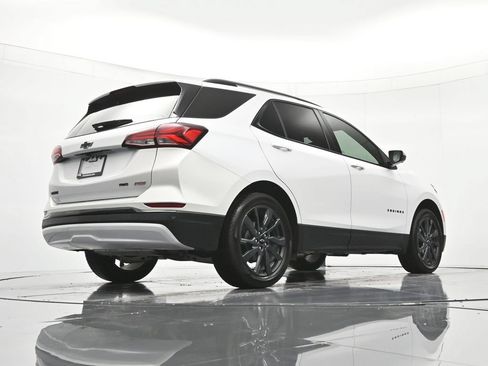 Used 2024 Chevrolet Equinox RS w/ RS Leather Package AWD/4WD image 42