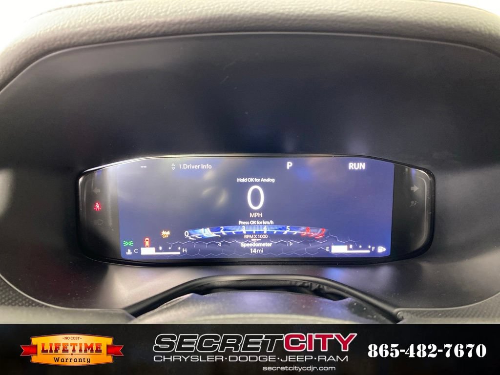 New 2026 Jeep Compass Trailhawk w/ Sun, Sound & Navigation Group AWD/4WD image 18