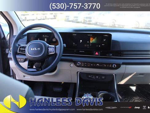 New 2026 Kia Carnival EX FWD image 19