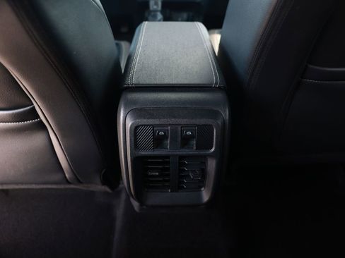 Used 2025 Ford Bronco Outer Banks AWD/4WD image 33