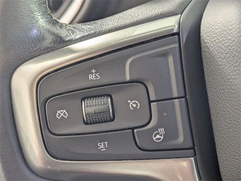 Certified 2022 Chevrolet Silverado 1500 RST image 16