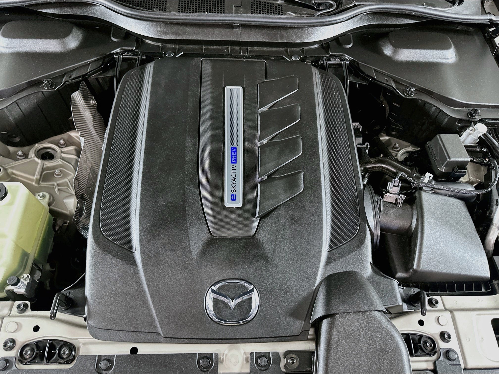 Used 2025 MAZDA CX-90 Plug-In Hybrid w/ Premium Plus AWD/4WD image 37