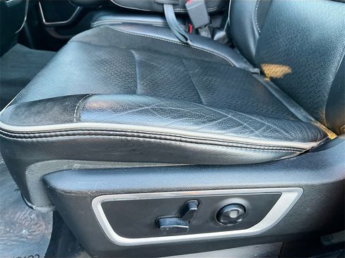 Used 2019 RAM 1500 Laramie w/ Bed Utility Group image 18