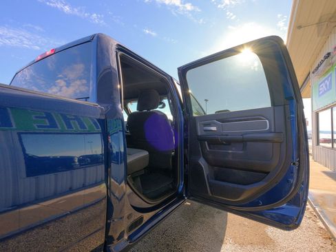 Used 2022 RAM 2500 Big Horn w/ Level A Equipment Group image 18