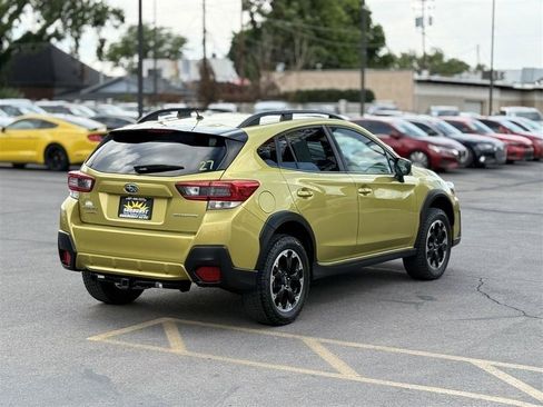 Used 2023 Subaru Crosstrek 2.0i AWD/4WD image 7