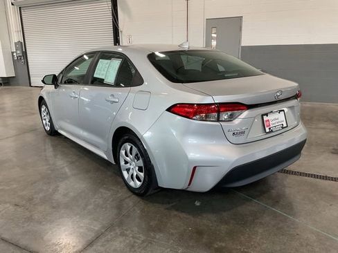 Used 2023 Toyota Corolla LE FWD image 4