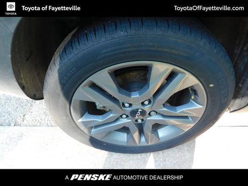 Used 2023 Kia Seltos S w/ Navigation Package AWD/4WD image 7