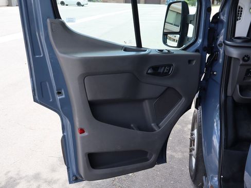 Used 2022 Ford Transit 250 148 High Roof Extended AWD w/ Parcel Delivery Package image 22