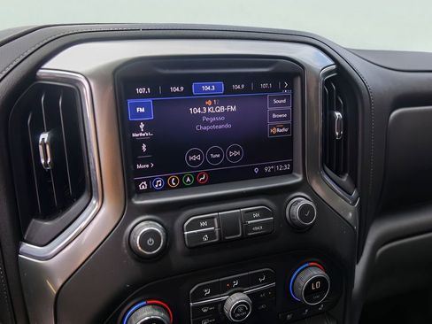 Used 2019 Chevrolet Silverado 1500 LTZ w/ LTZ Texas Edition RWD image 19