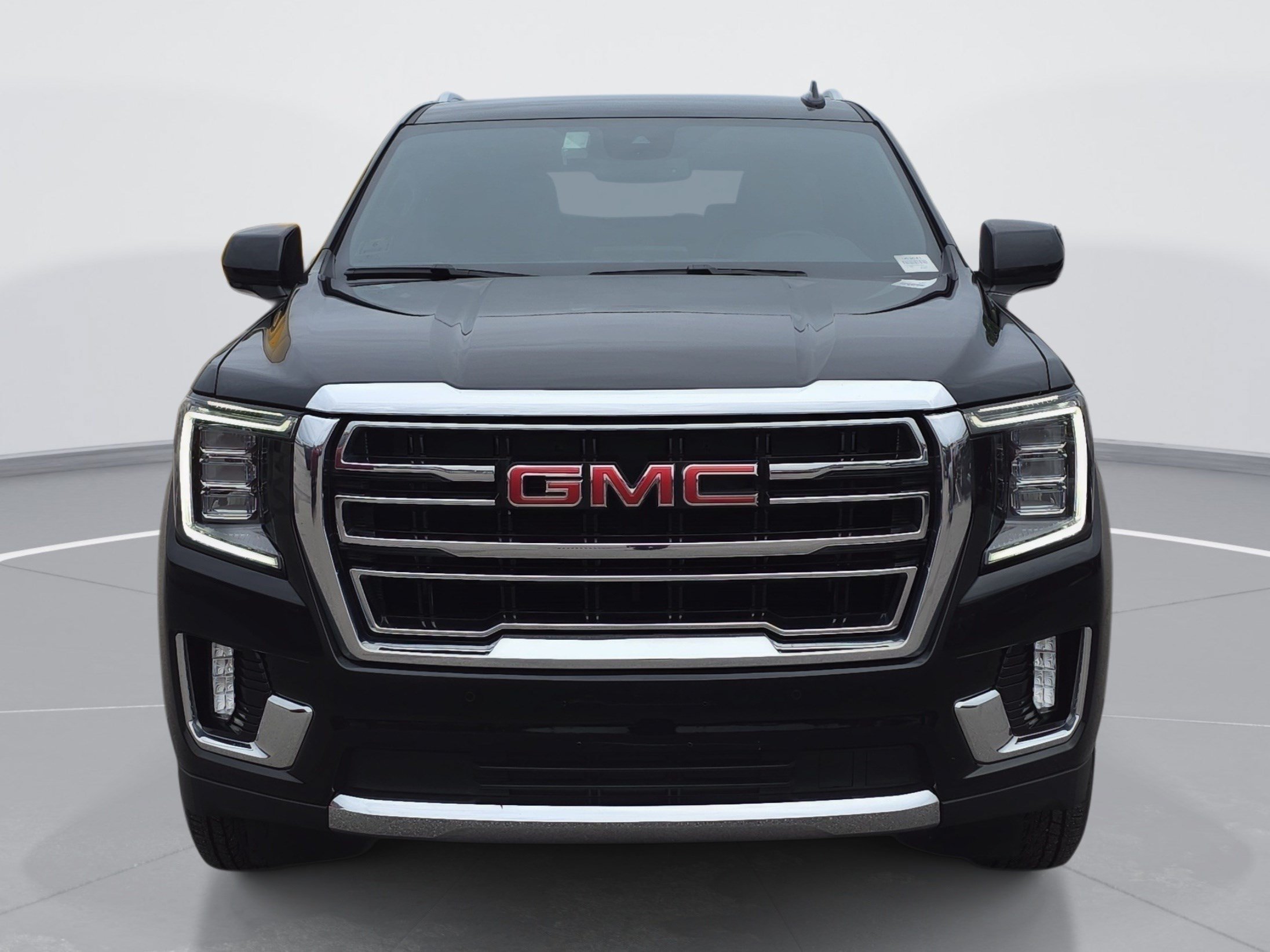 Used 2024 GMC Yukon SLT AWD/4WD image 8