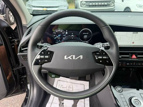 Used 2025 Kia Niro Wind FWD image 5