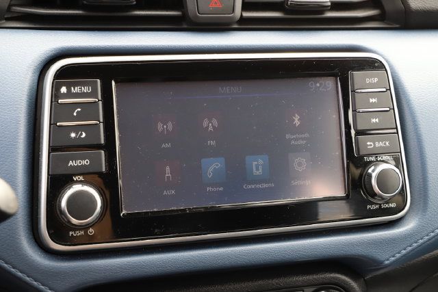 Used 2025 Nissan Versa SV FWD image 29