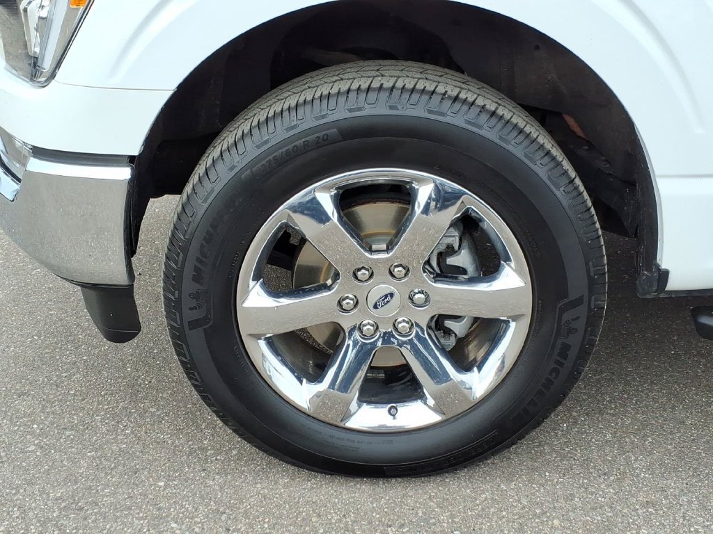 Used 2021 Ford F150 XLT w/ Equipment Group 302A High AWD/4WD image 9