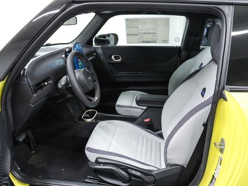 New 2026 MINI Cooper 2-Door Hardtop image 19