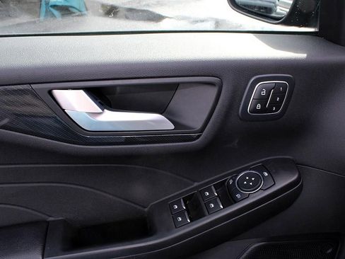 Used 2023 Ford Escape ST-Line Elite AWD/4WD image 14
