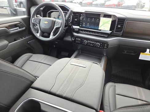 New 2026 Chevrolet Silverado 3500 High Country w/ High Country Premium Package AWD/4WD image 31