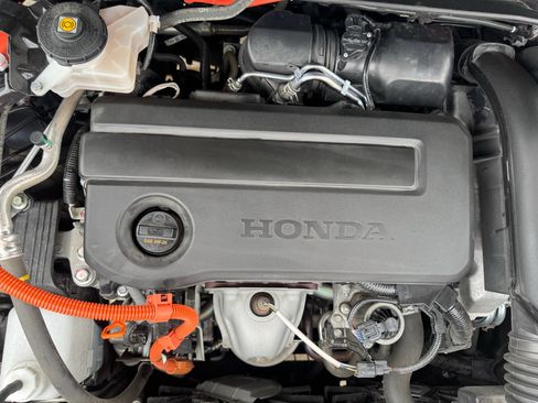 Used 2024 Honda CR-V Sport Touring image 33