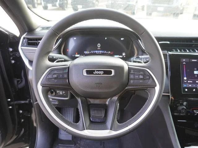 Certified 2024 Jeep Grand Cherokee Laredo RWD image 25