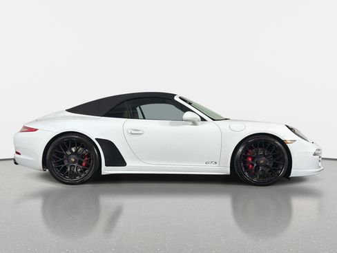 Used 2015 Porsche 911 Carrera 4 GTS AWD/4WD image 2