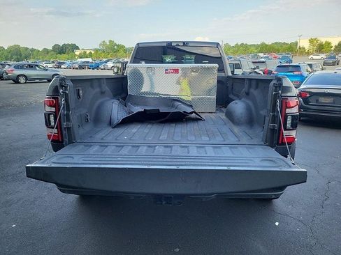 Used 2023 RAM 3500 Big Horn w/ Night Edition AWD/4WD image 8