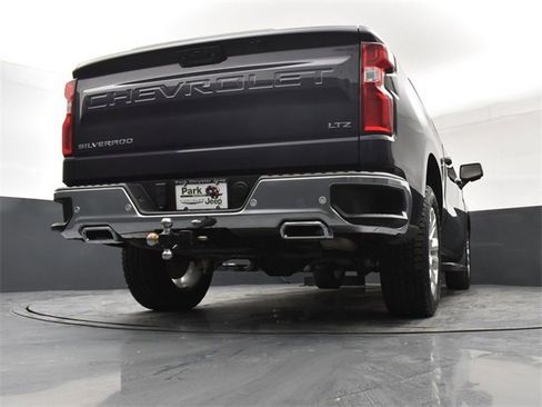 Used 2024 Chevrolet Silverado 1500 LTZ w/ LTZ Convenience Package II image 23