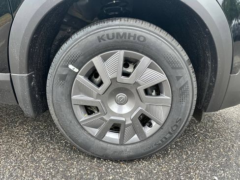 New 2026 Nissan Kicks S FWD image 10