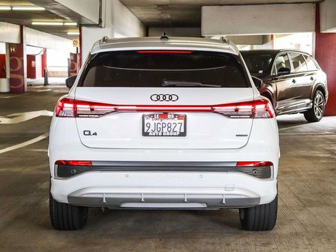 Used 2023 Audi Q4 e-tron Premium AWD/4WD image 3