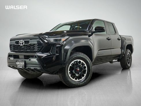 Used 2024 Toyota Tacoma TRD Off-Road AWD/4WD image 1