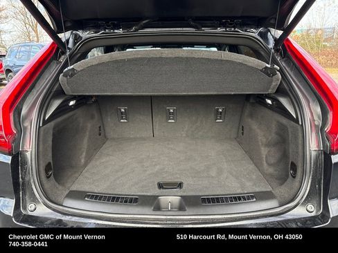 Used 2023 Cadillac XT4 Premium Luxury w/ Driver Assist Package image 26