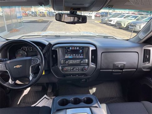 Certified 2018 Chevrolet Silverado 1500 LT w/ All Star Edition image 18