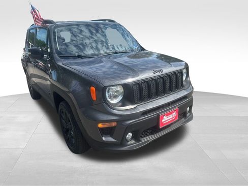Used 2023 Jeep Renegade Altitude AWD/4WD image 29