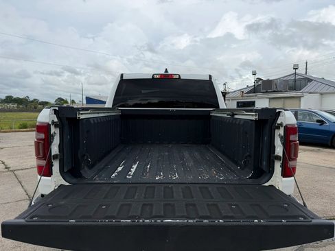 Used 2019 RAM 1500 Laramie image 5